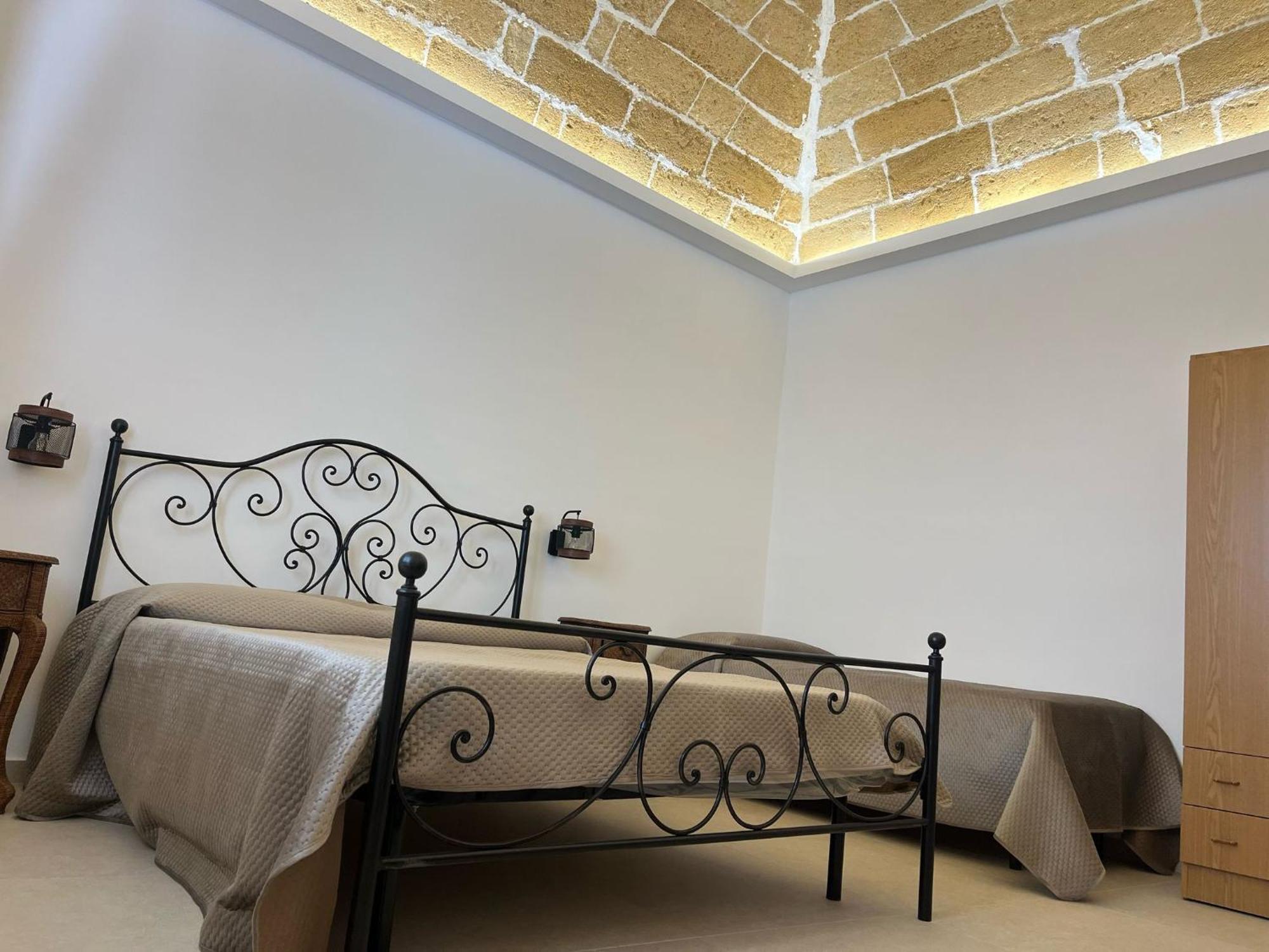 Toscaninirooms Mazara del Vallo Εξωτερικό φωτογραφία